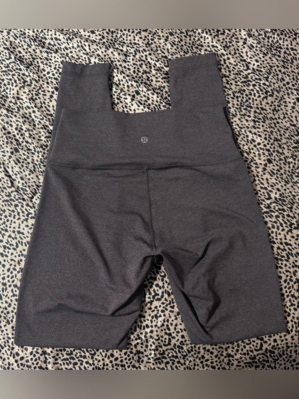 ✨Lululemon Align Size 8 Leggings✨